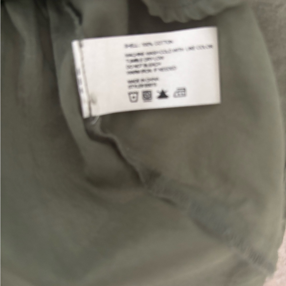 Moon Army Green Eyelet Button Down Blouse - Picture 6 of 7